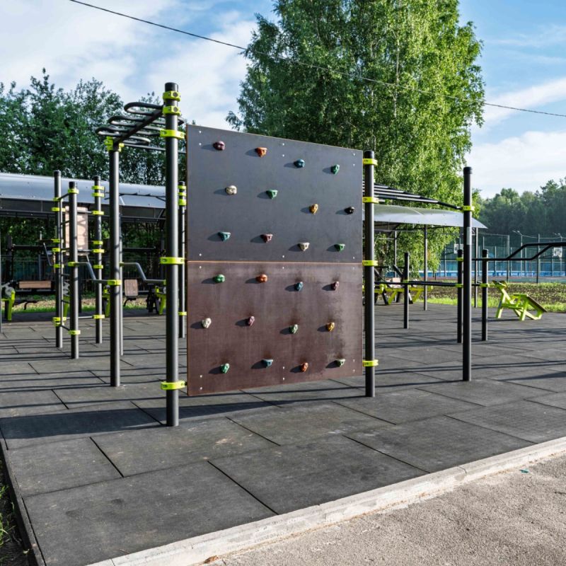 Плитка резиновая (черный Грунт) 1000x1000x30 мм PROFI-FIT