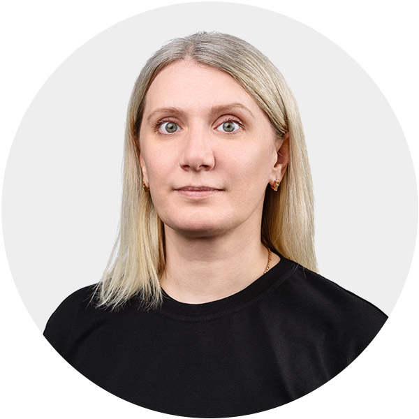 АЛЕКСАНДРА СРЕБРОДОЛЬСКАЯ
